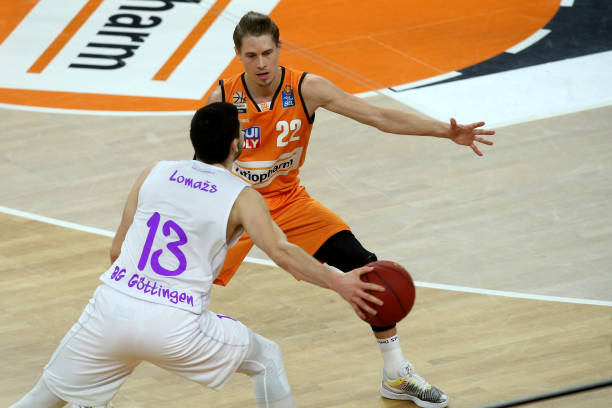 奠定了扎实 奠定了扎实