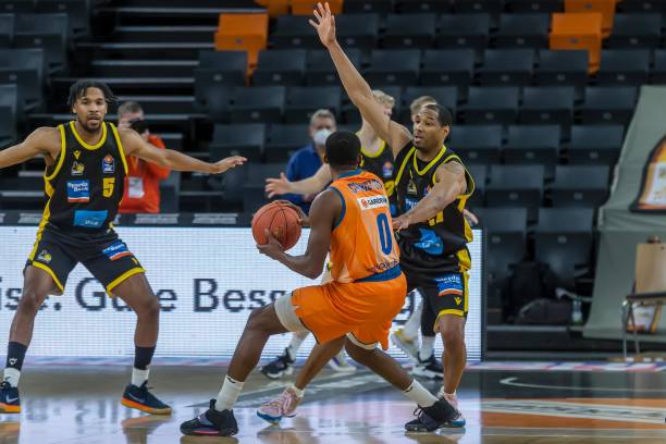 个人英雄主 个人英雄主