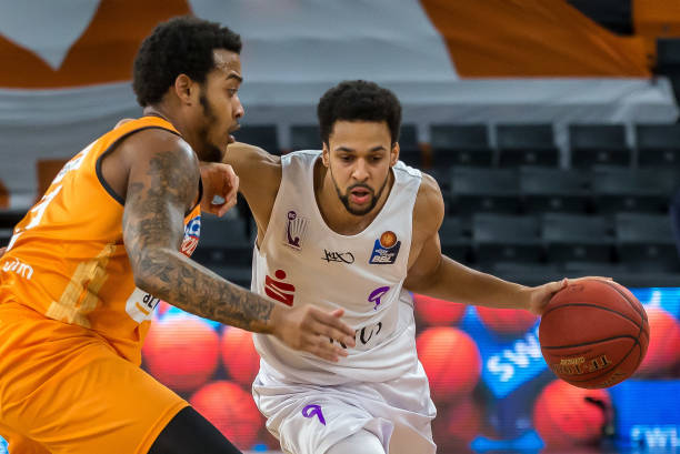 卡斯尔不仅 卡斯尔不仅